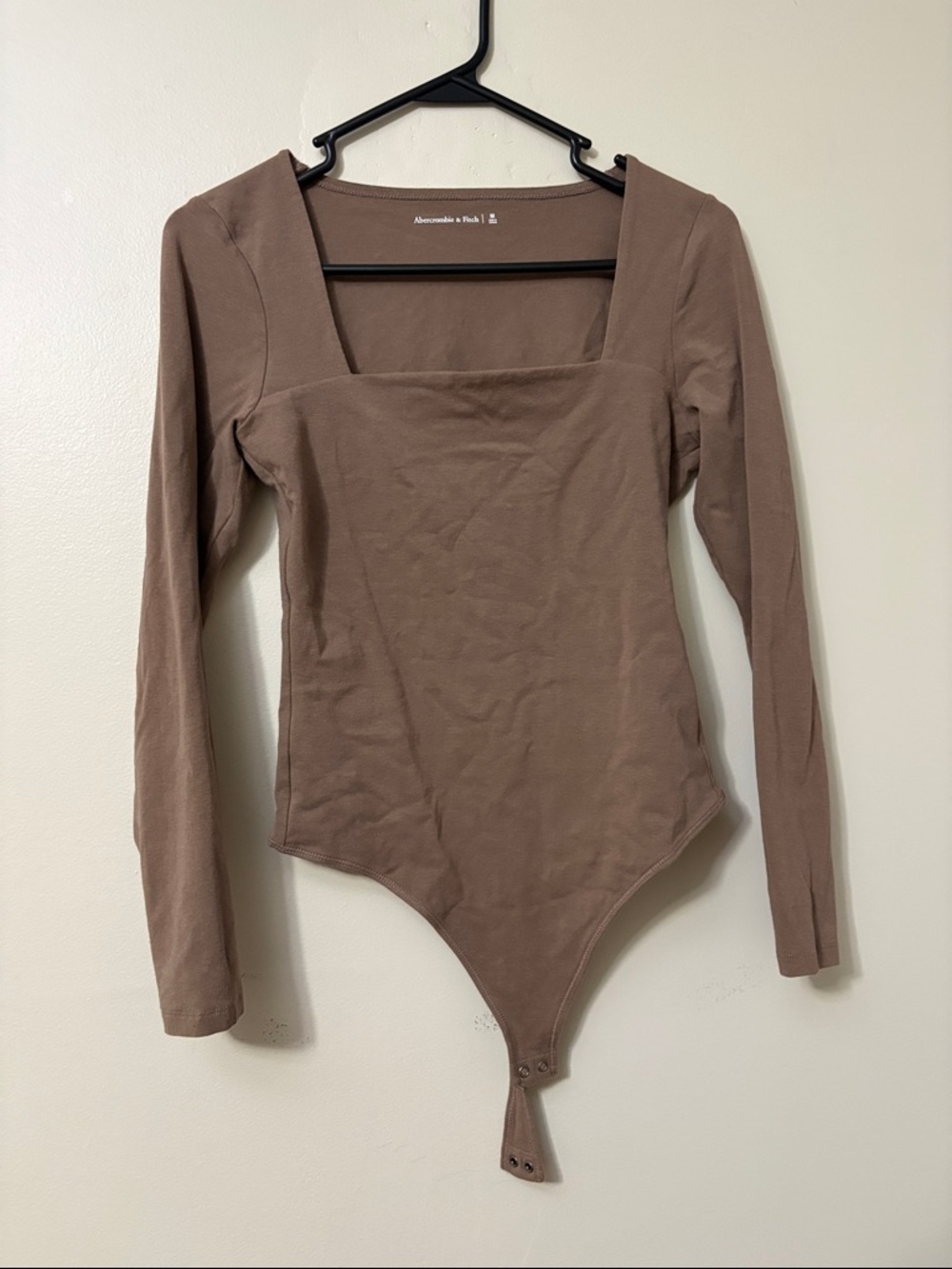 Abercrombie & Fitch Taupe Square-Neck Long Sleeve Bodysuit